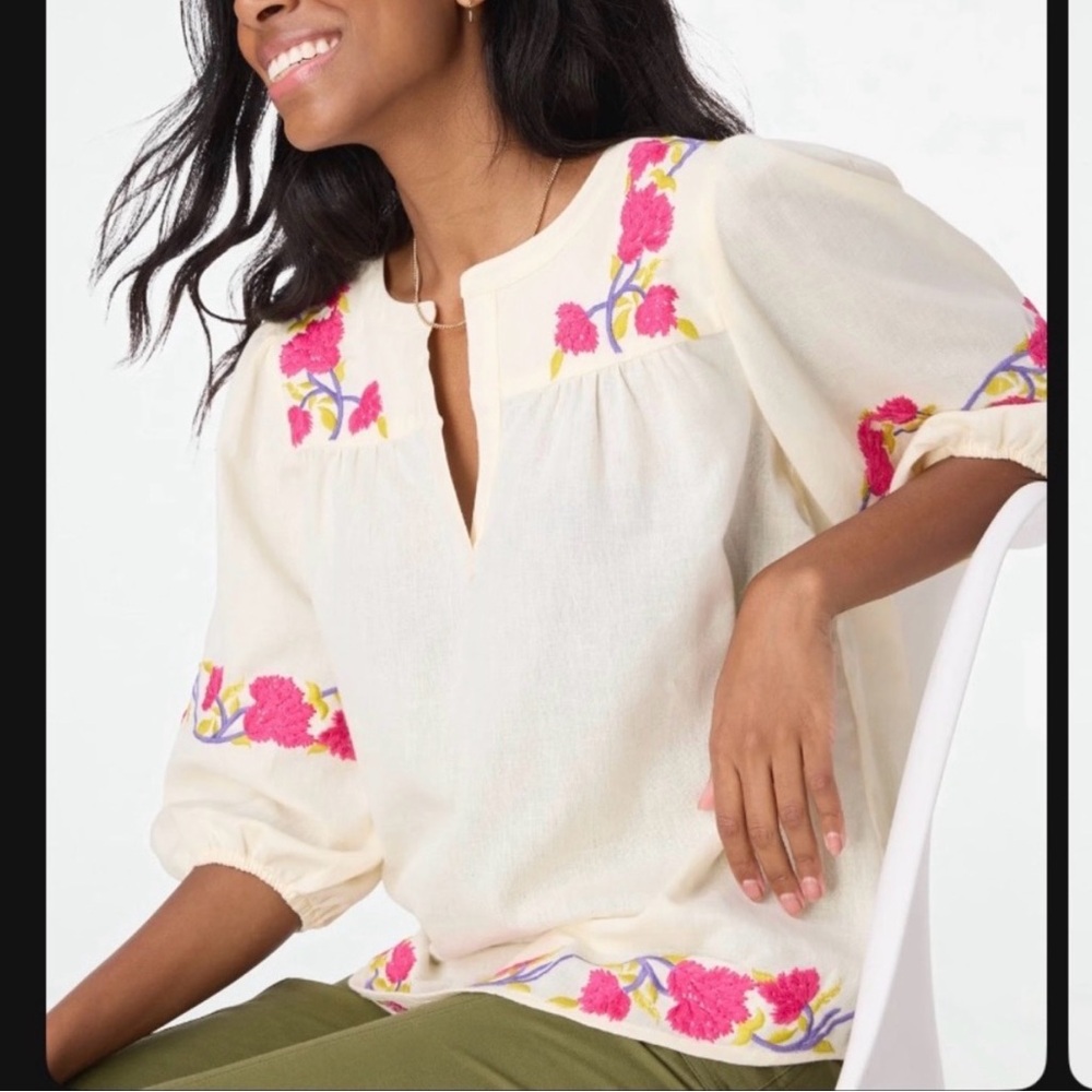 Roller Rabbit NWT Column Embroidery Michi Cream V Neck Top‎ Women's Size S - Picture 2 of 14